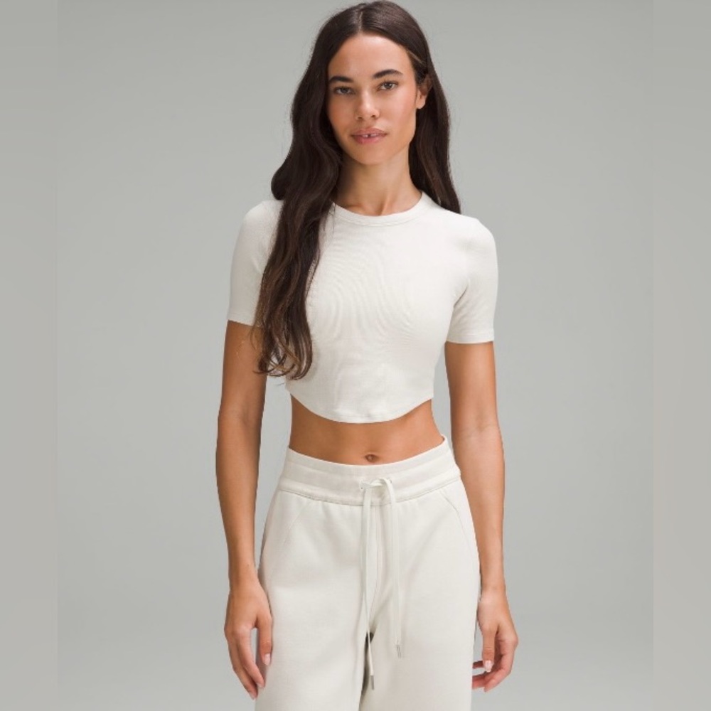 Lululemon Hold Tight Cropped T Shirt in Bone